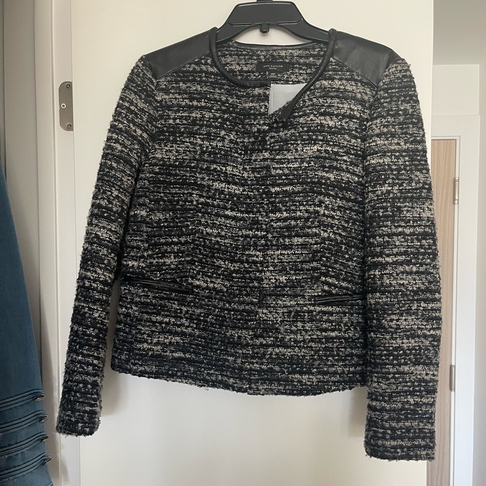 Tweed jacket